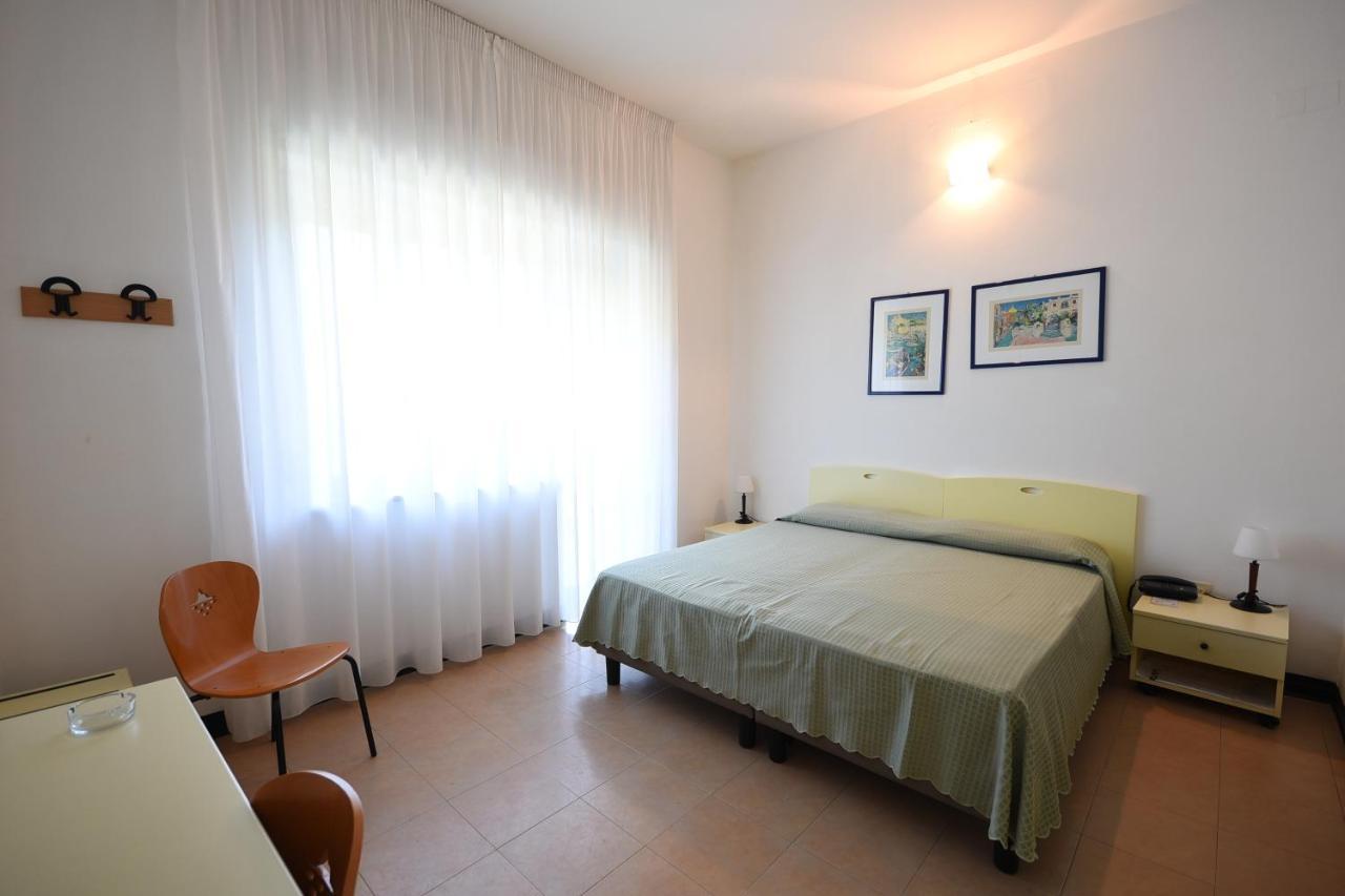 Grand Hotel Delle Terme Terme Luigiane المظهر الخارجي الصورة